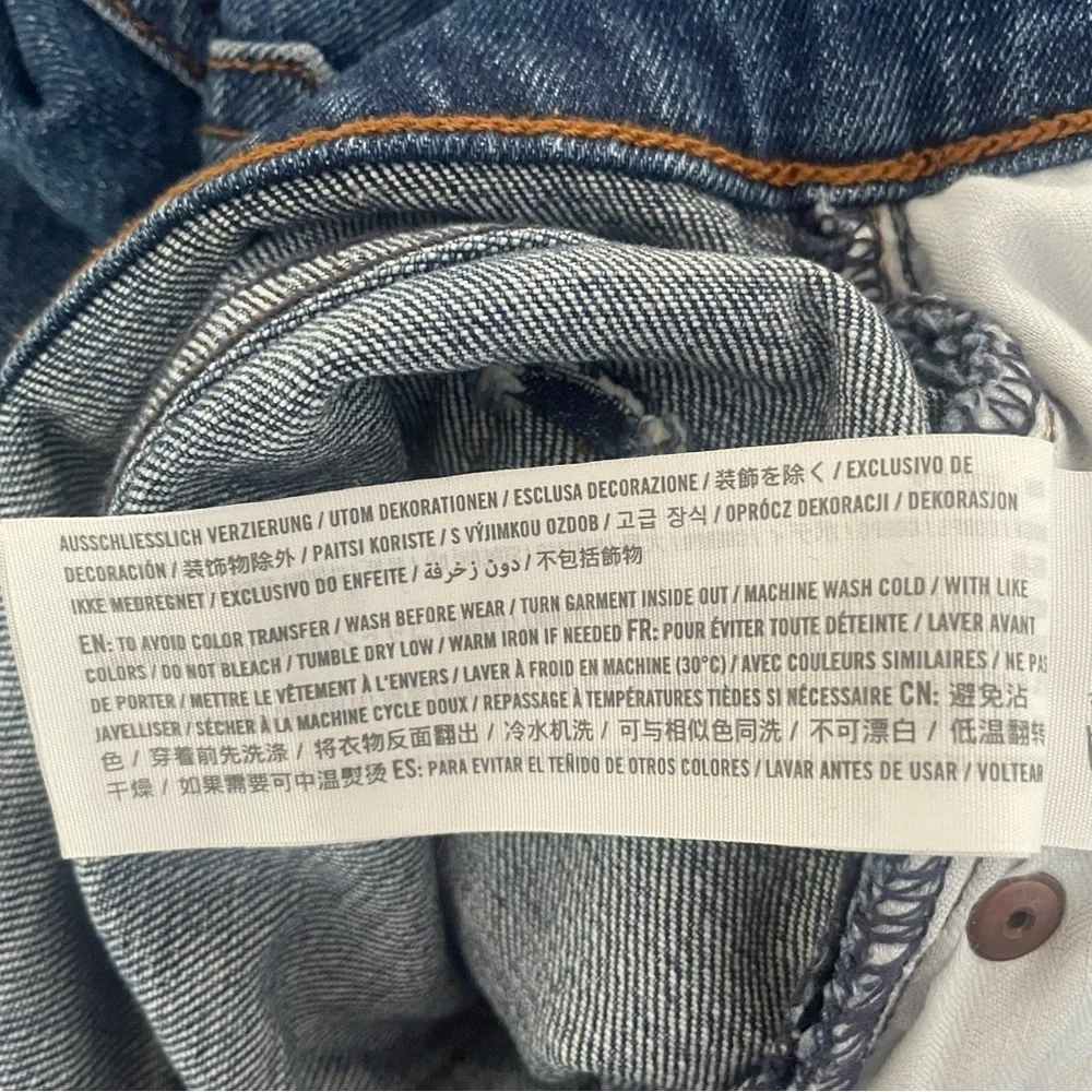 Abercrombie & Fitch ultra high rise blue jeans 37585